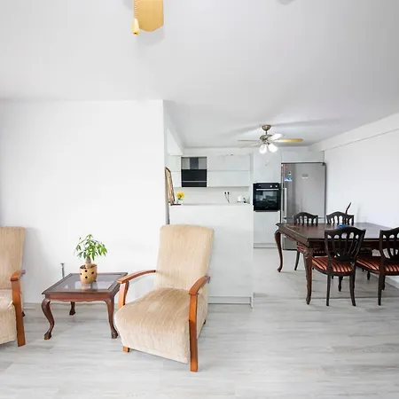 דירה Gorgeous Villa With Balcony, Sea And Nature View, Shared Pool And Backyard In Bodrum יאליקאבאק